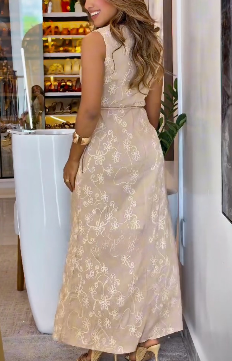 1087 - Vestido Linho Regata Bordado Com Cinto De Amarraçao